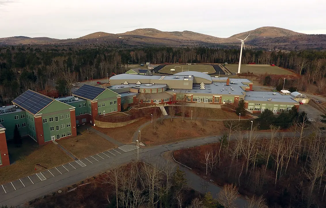 Camden Hills Regional High School (Rockport, Maine): foto 1 van 2 van de school