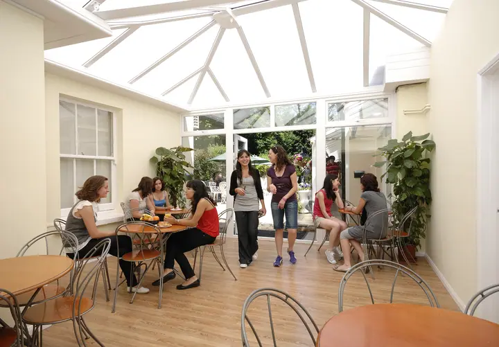 Pauzeruimte- Taalschool St Giles- Eastbourne
