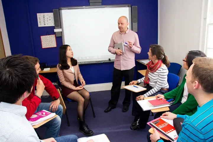 Klas Taalschool Kaplan. Bath