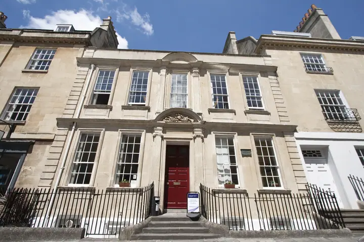 Taalschool Kaplan. Bath
